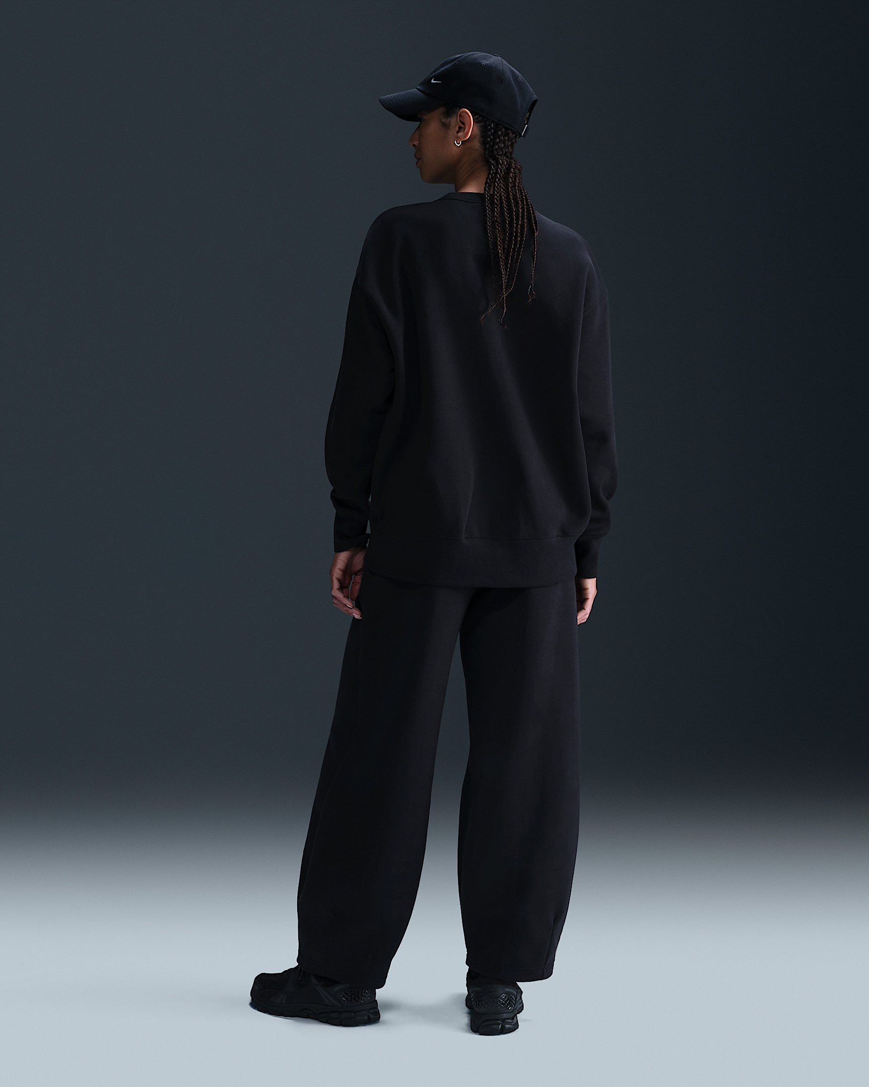 Nike Sportswear Phoenix Fleece Women's Oversized Crew-Neck Sweatshirt - 5