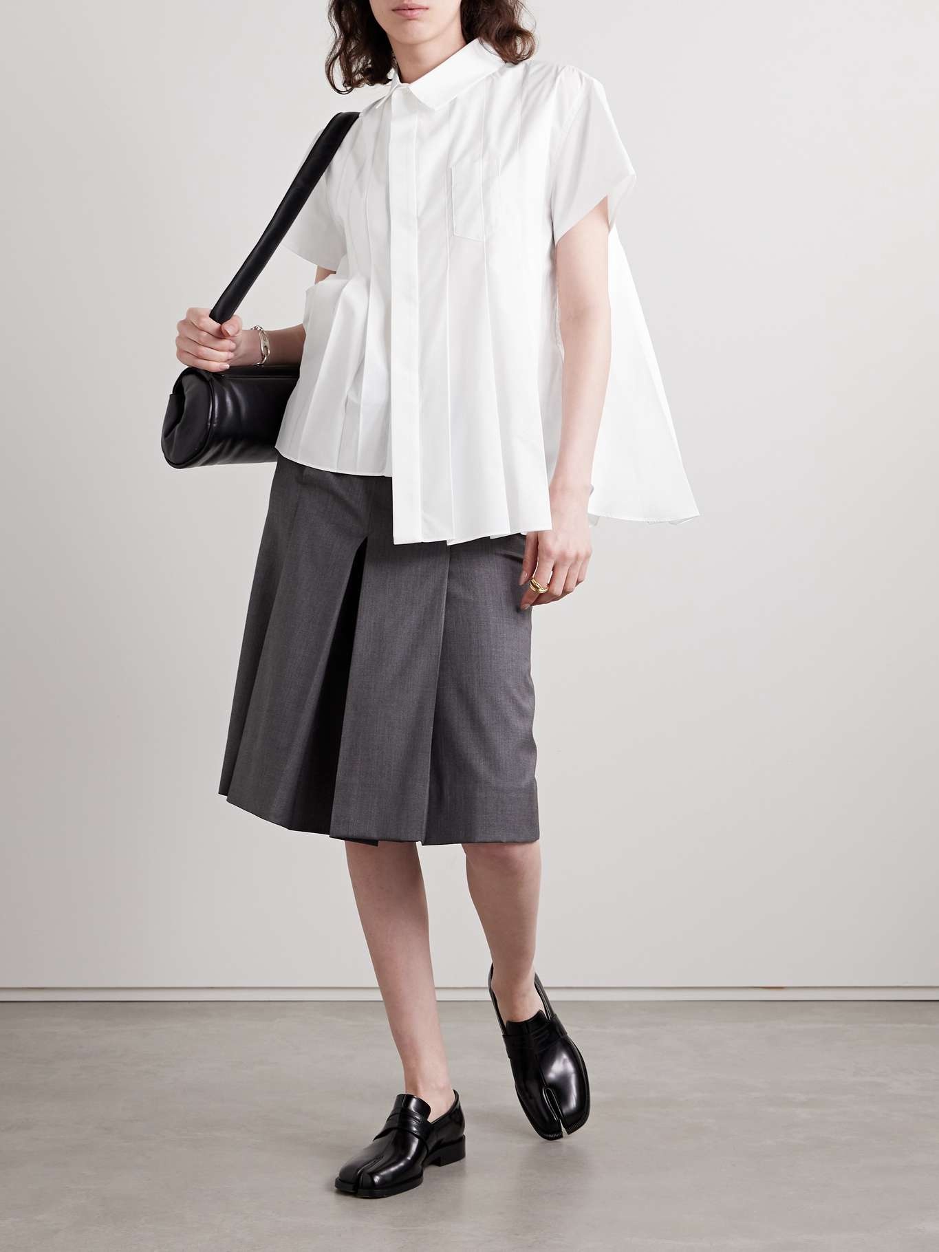 Asymmetric pleated poplin shirt - 2