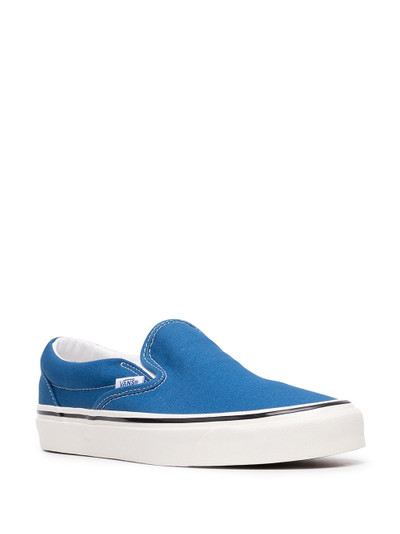 Vans slip-on 98 DX trainers outlook