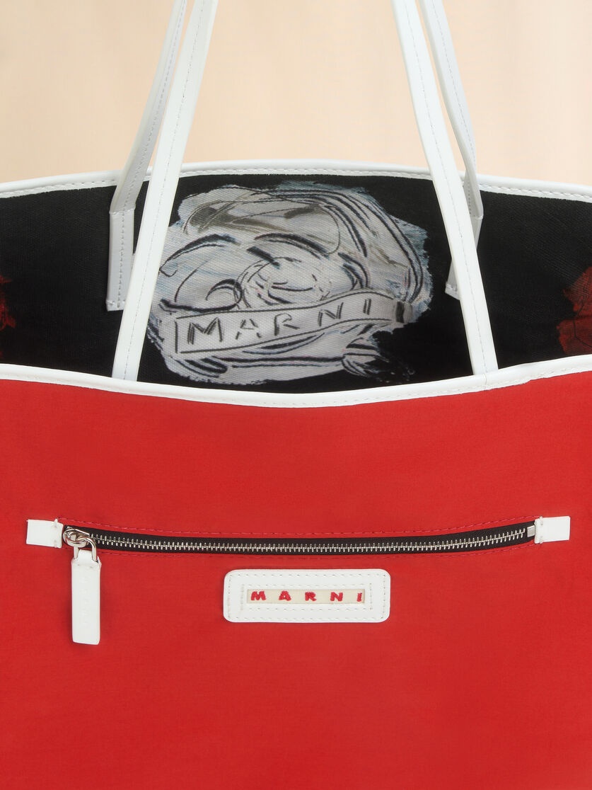 BLACK WHITE AND RED REVERSIBLE JANUS SHOPPING BAG WITH MERCURY PRINT - 5