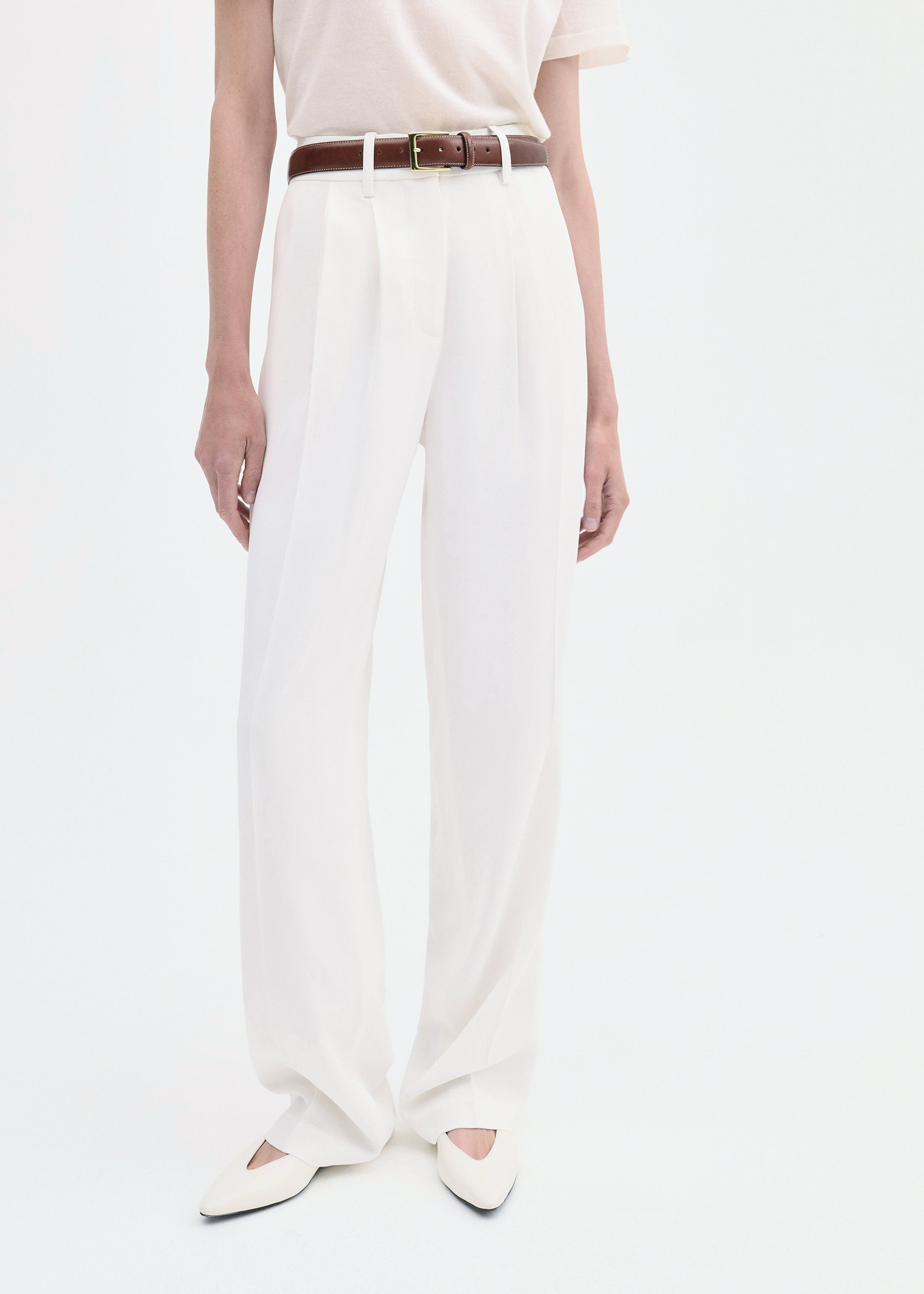 Pleat Front Trouser in Crepe - 3