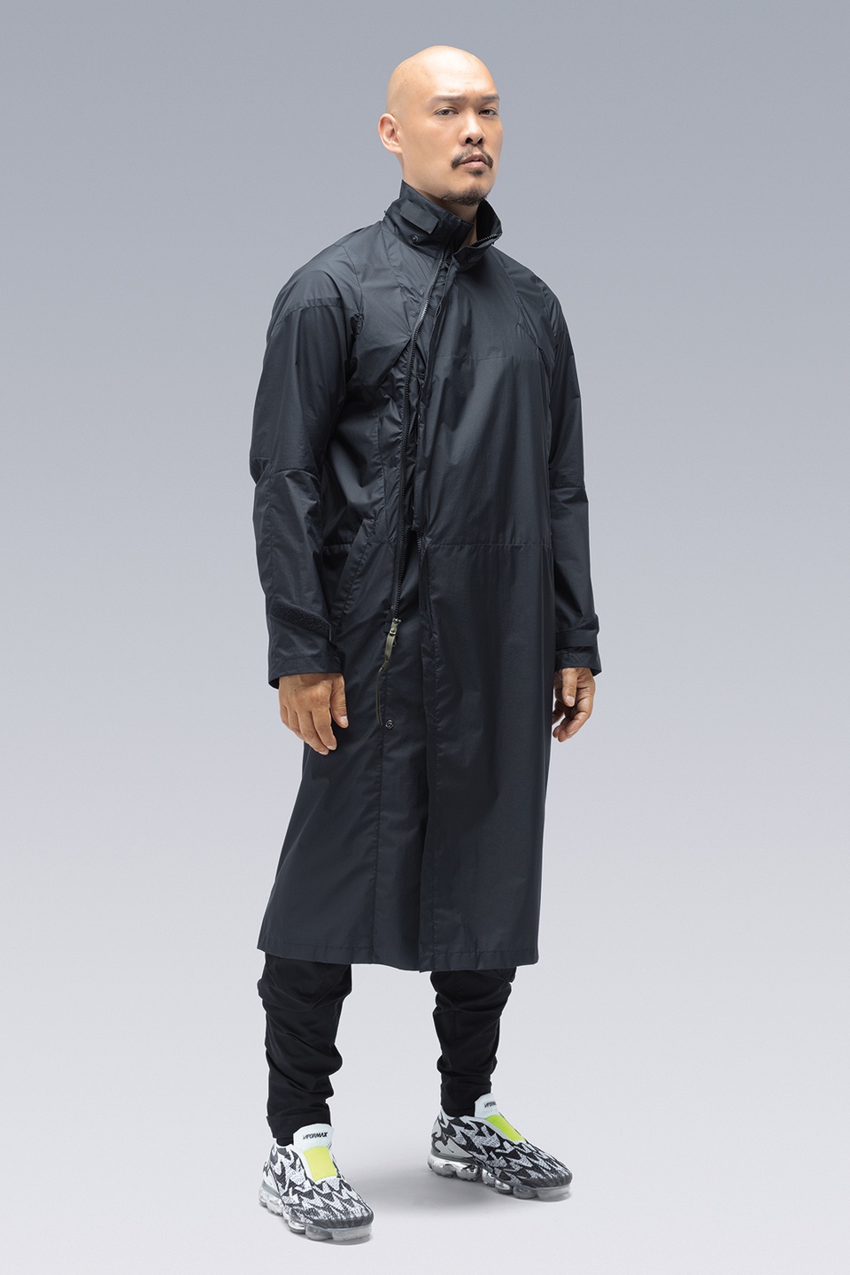 J82-WS 2L Gore-Tex Infinium™ Windstopper® Interops Coat Black - 16