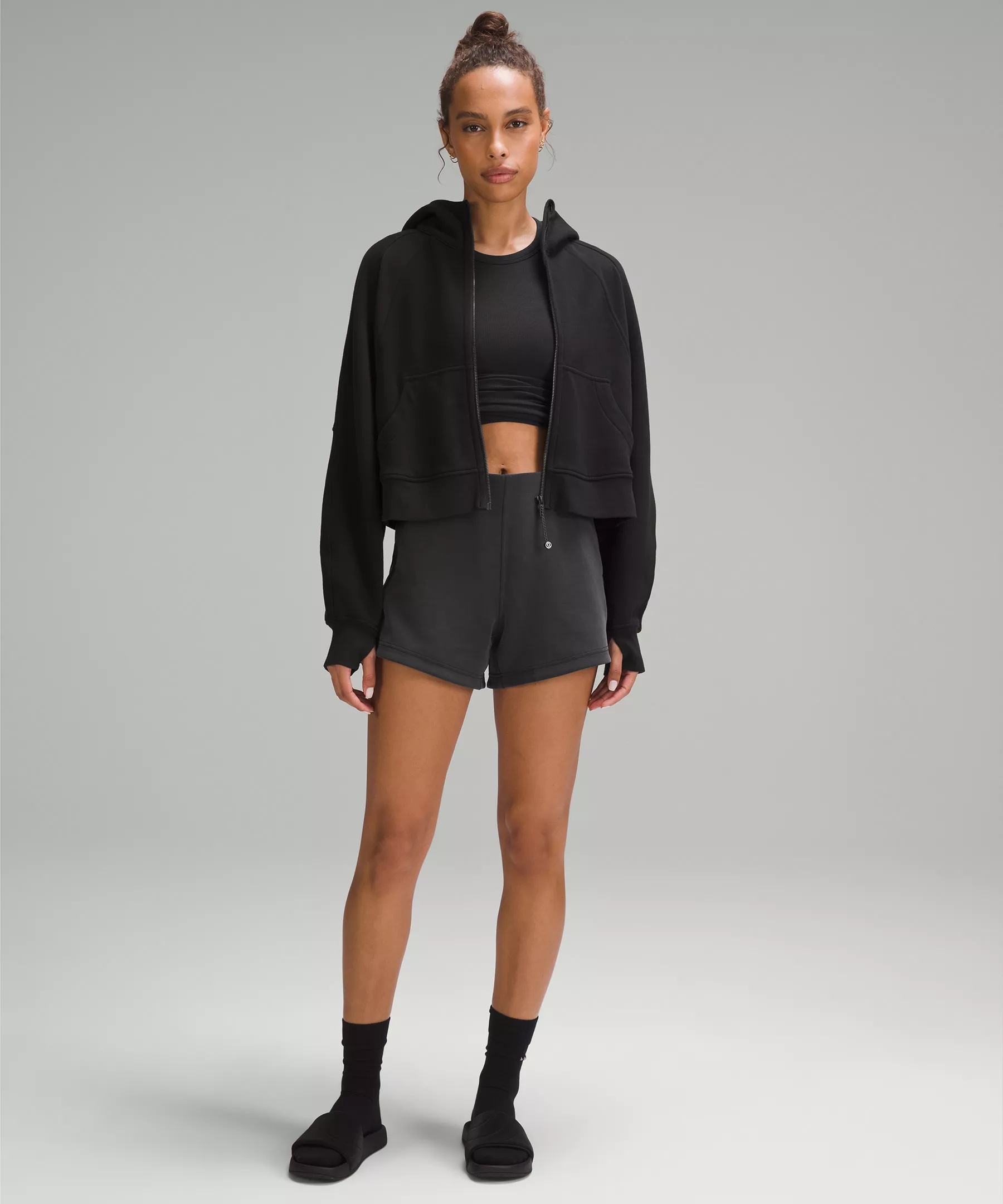 Softstreme Kick-Flare Mid-Rise Short 4" - 2