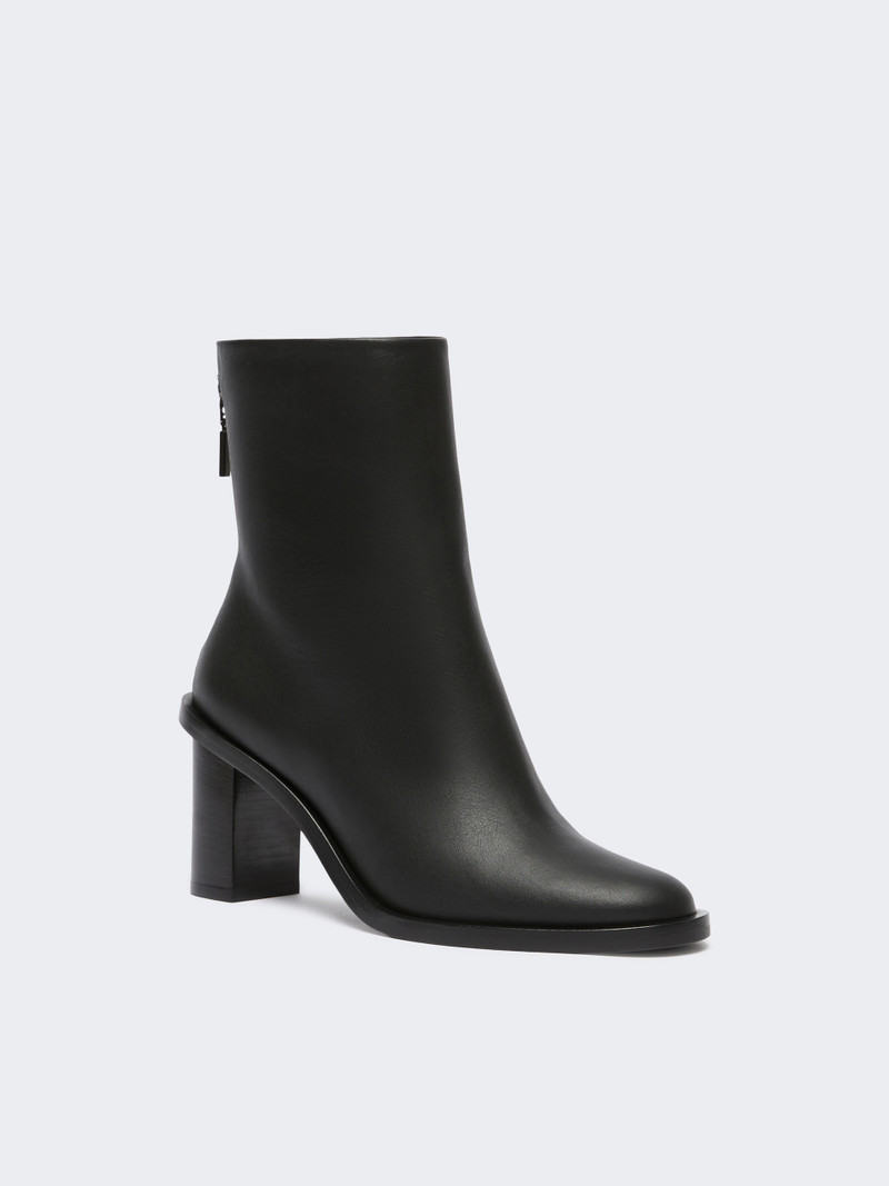 Max Mara MIDIBOOT80 Leather boots outlook