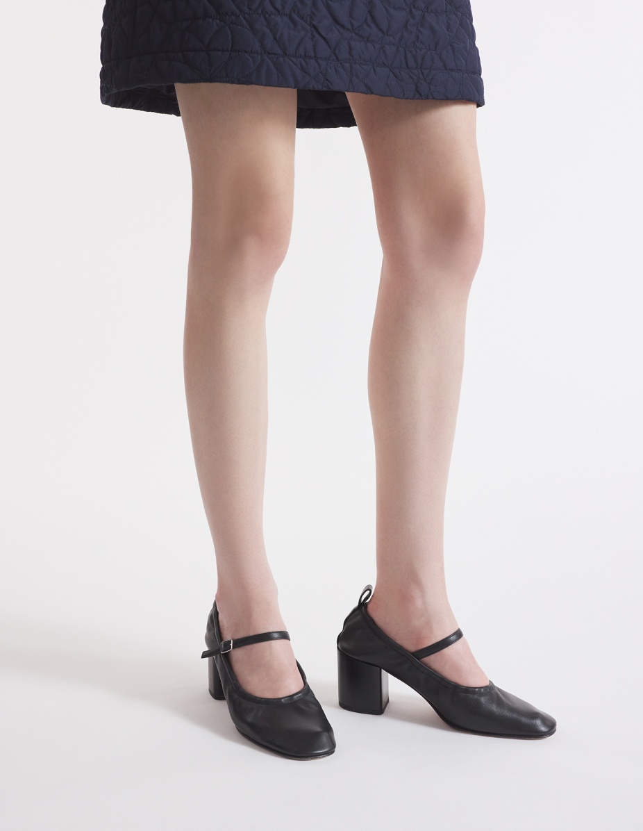 LEATHER LOW-HEEL PUMP - 2