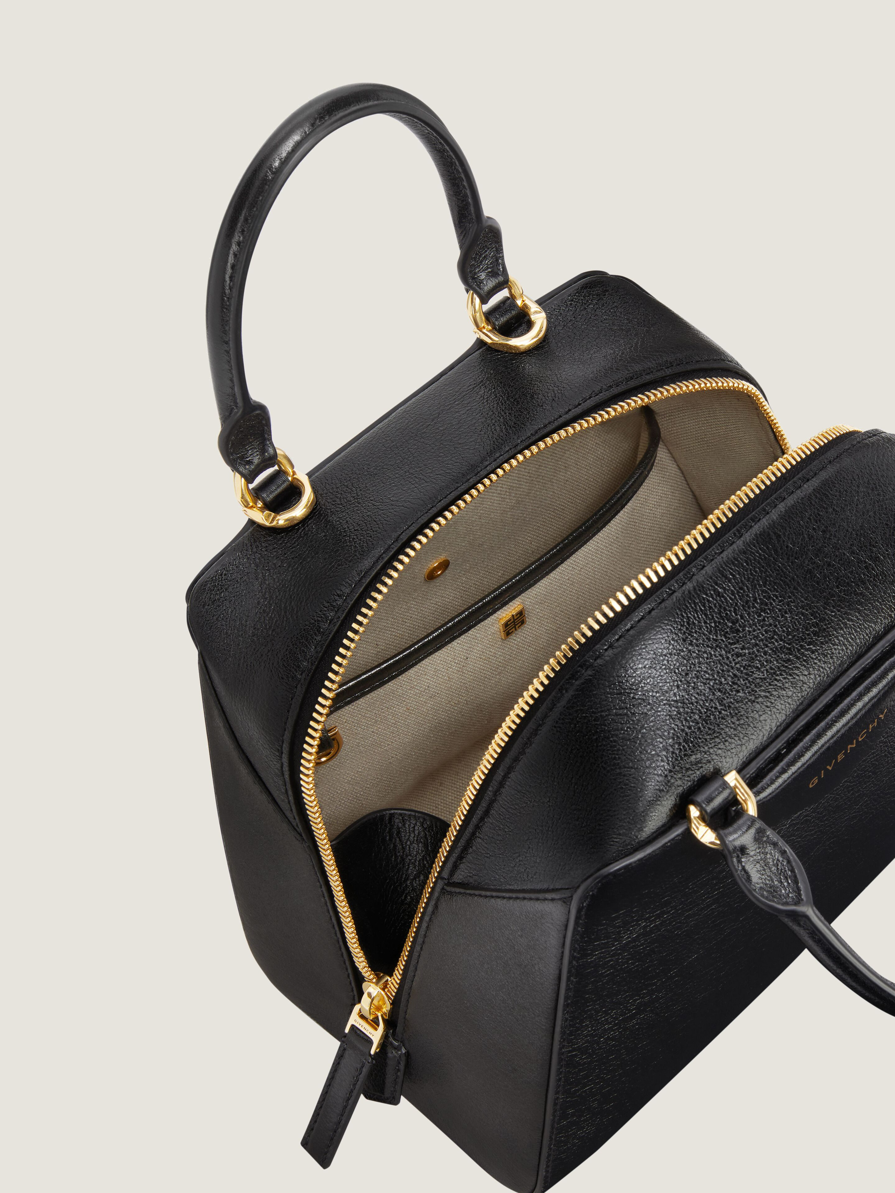 MINI ANTIGONA CUBE BAG IN LEATHER - 5