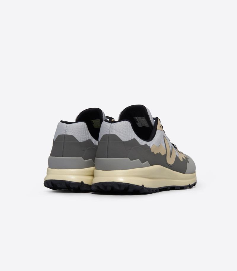 VEJA FITZ ROY LIGHT TREK-SHELL SHARK ALMOND outlook