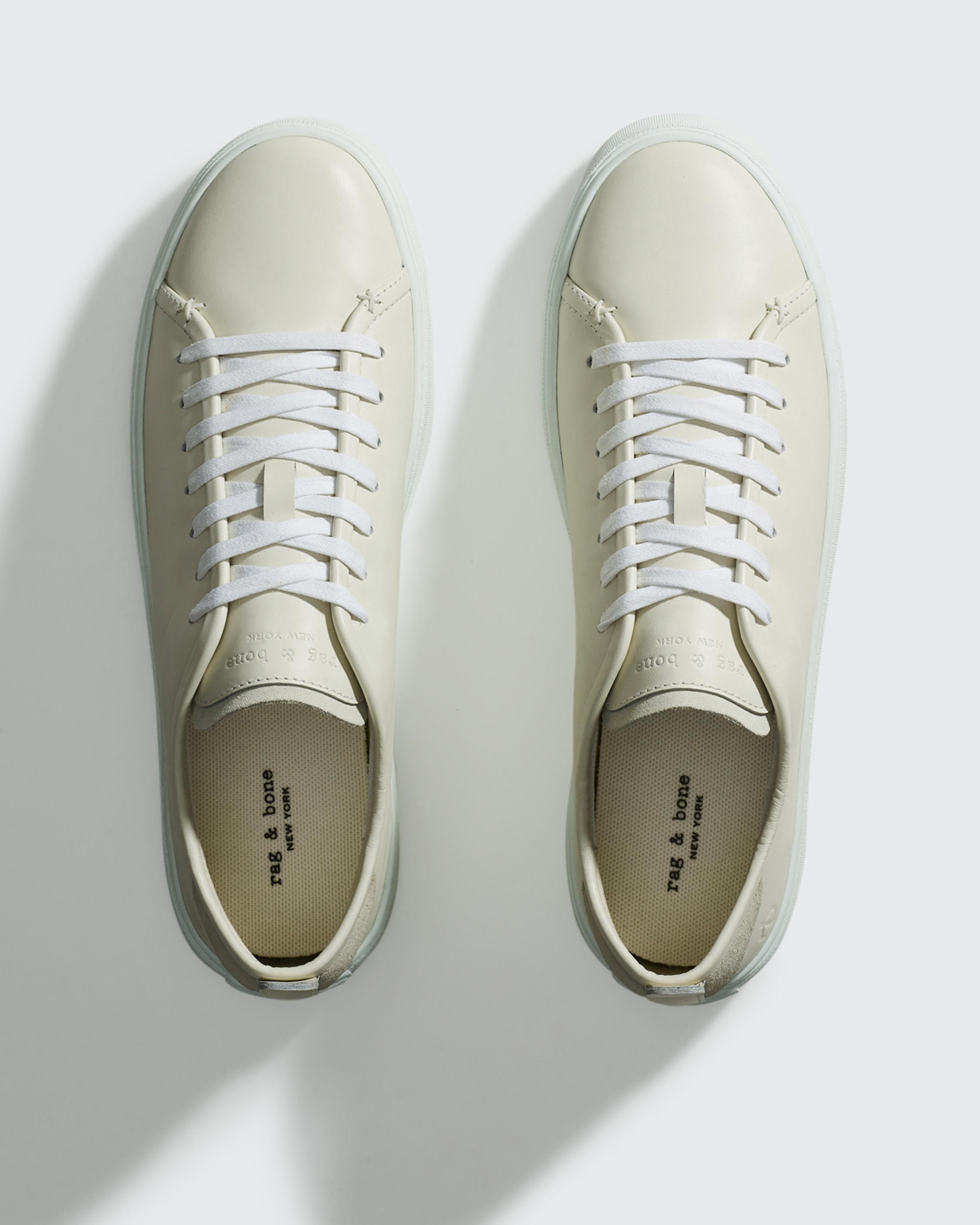 Perry Sneaker - Leather
Low Top Sneaker - 4