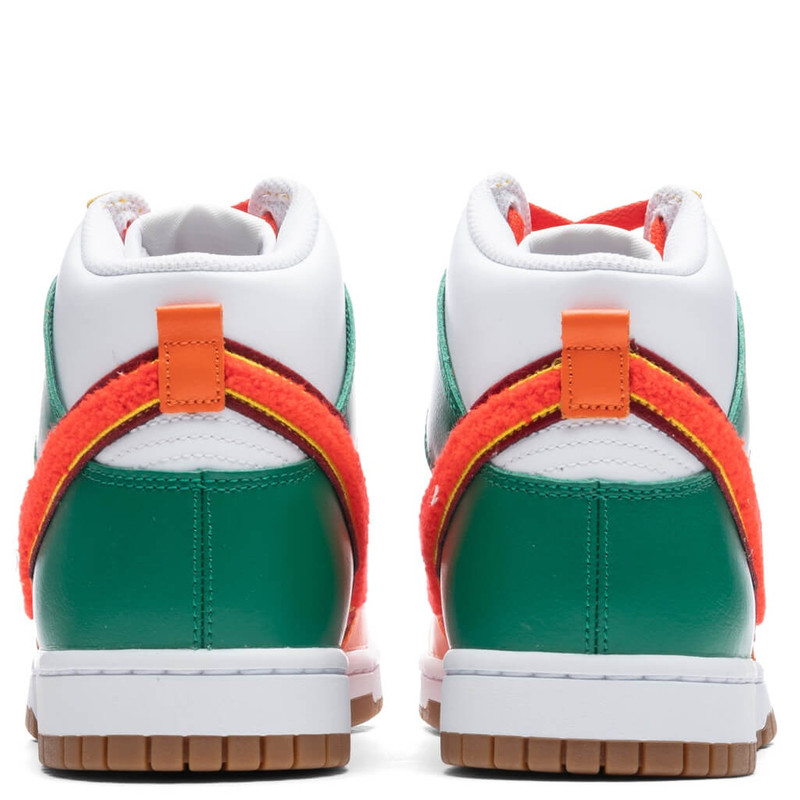 Nike Dunk Hi Retro 대학 운동화 outlook