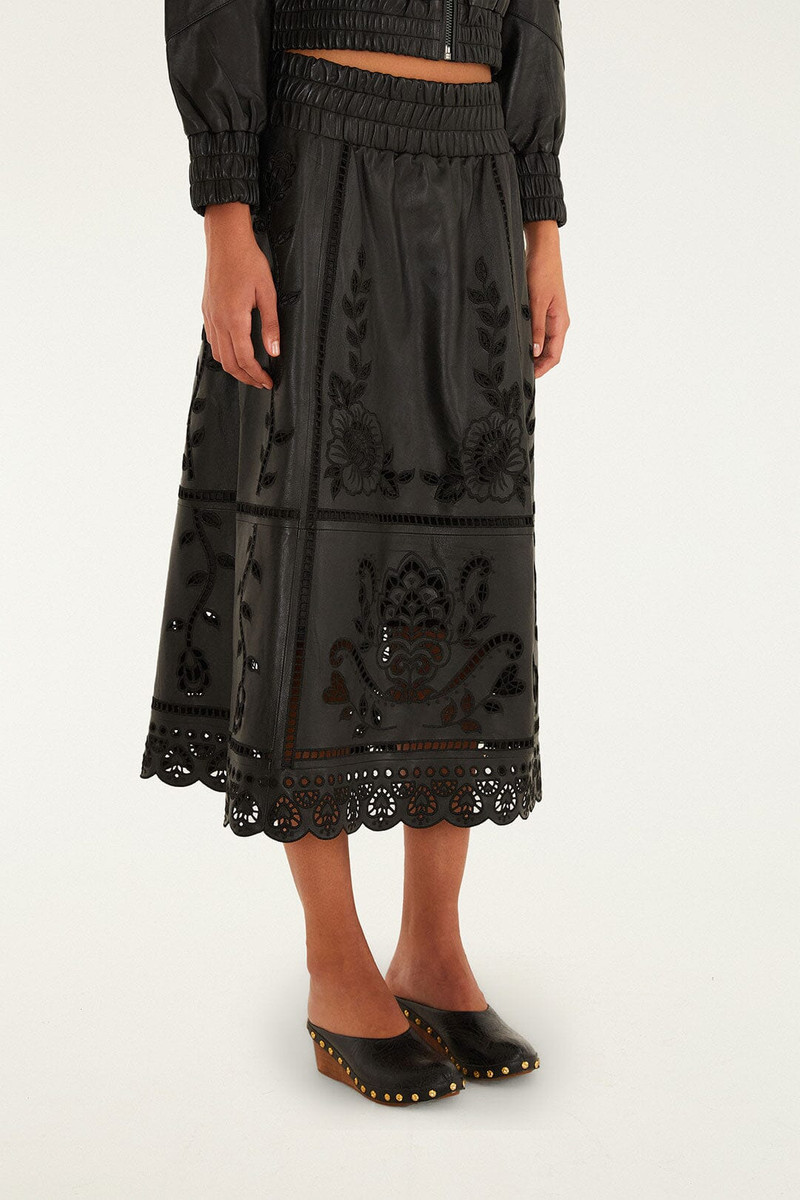 FARM RIO Black Richilieu Heart Skirt outlook