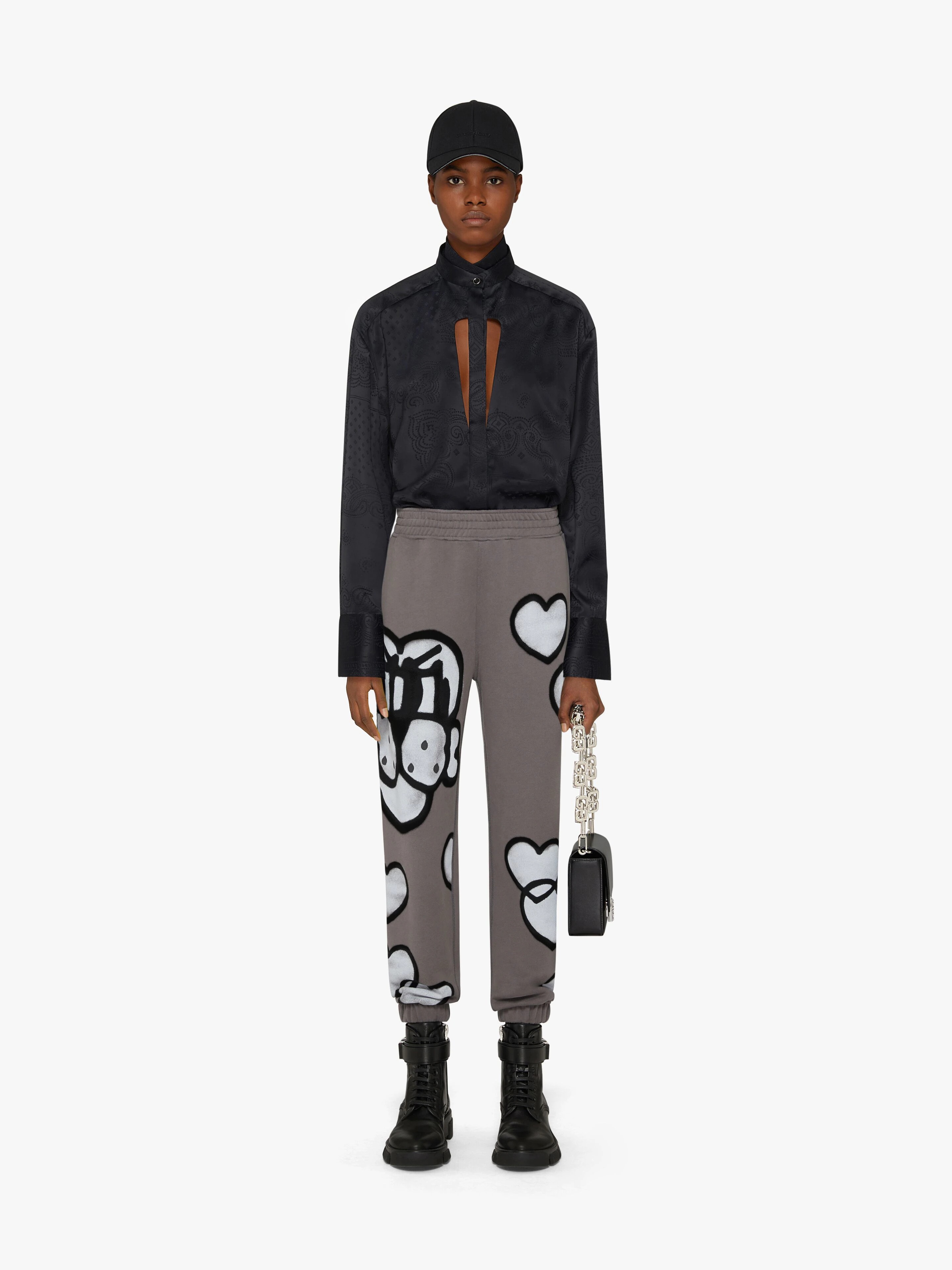 SLIM FIT JOGGER PANTS WITH TAG EFFECT PRINTS - 2