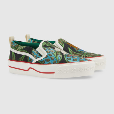 GUCCI Women's embroidered slip-on sneaker outlook