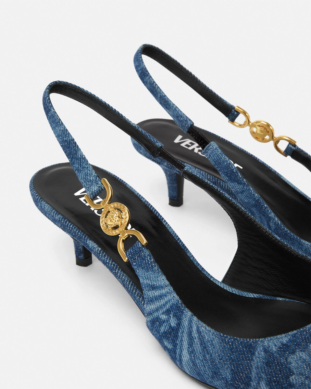 VERSACE Embroidered denim pumps | gebnegozionline | REVERSIBLE