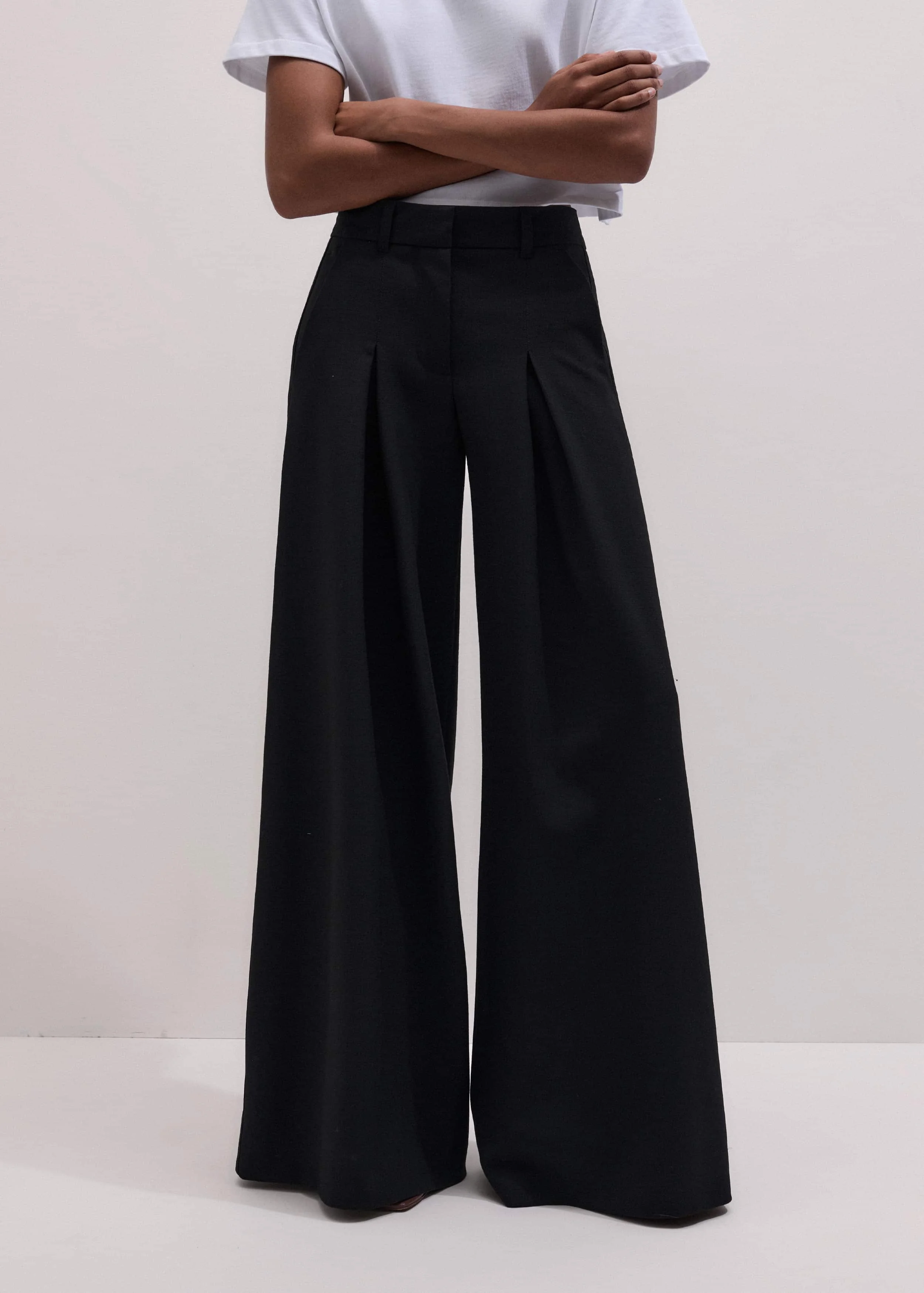 Very Wide-Leg Pant - 1