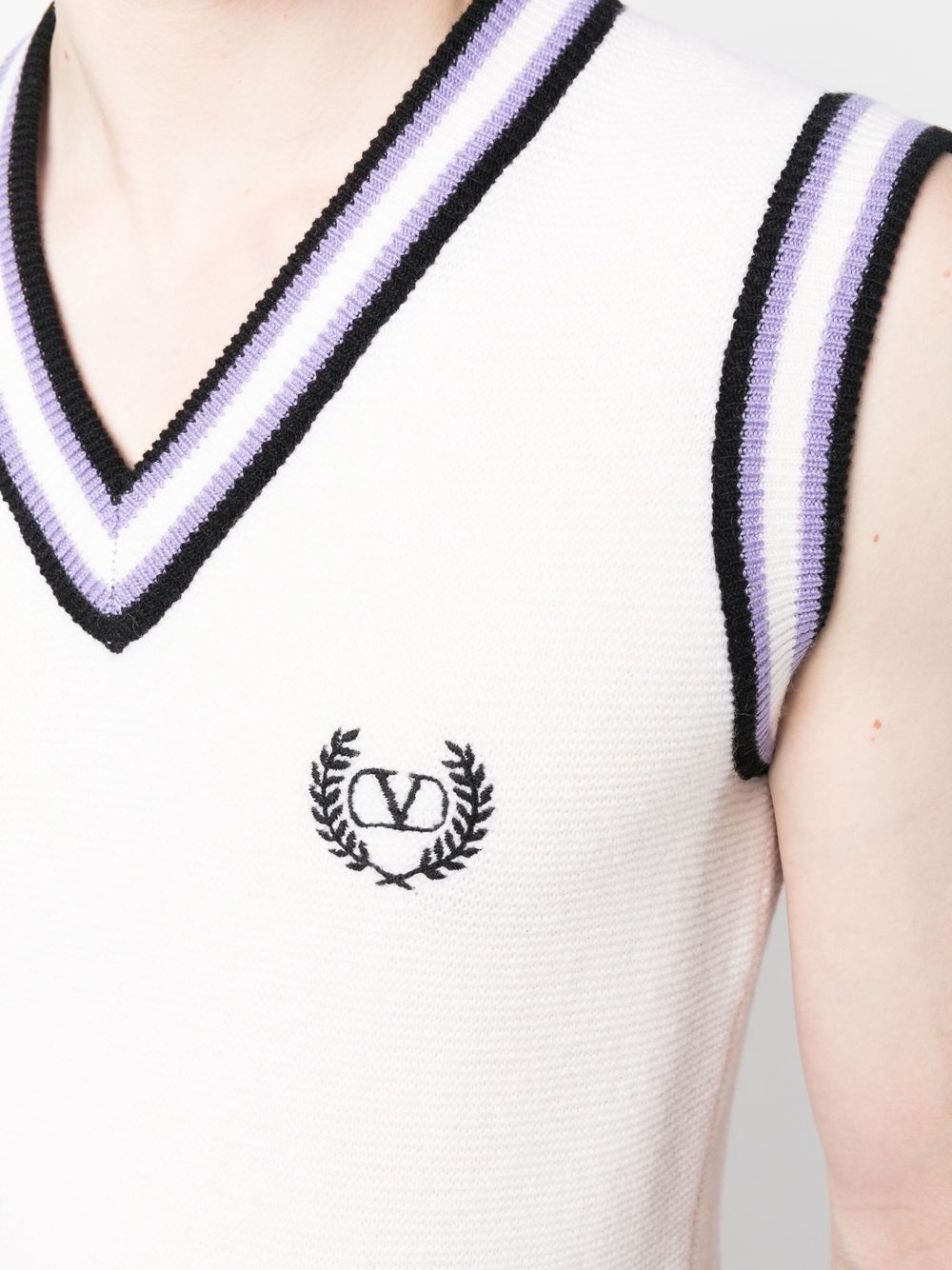 logo-embroidered knit vest - 5