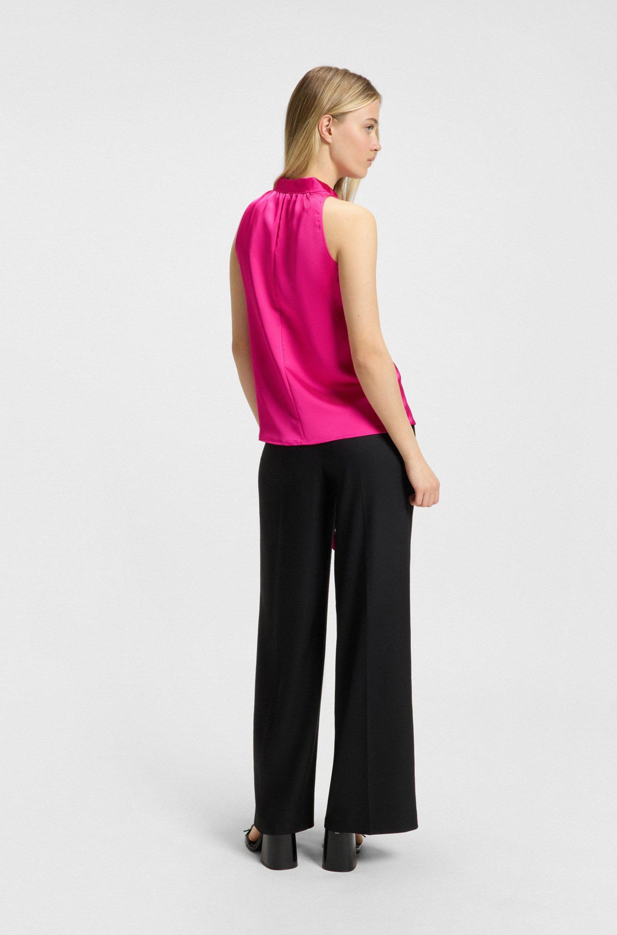 SLEEVELESS BLOUSE IN SATIN WITH TIE NECK - 4