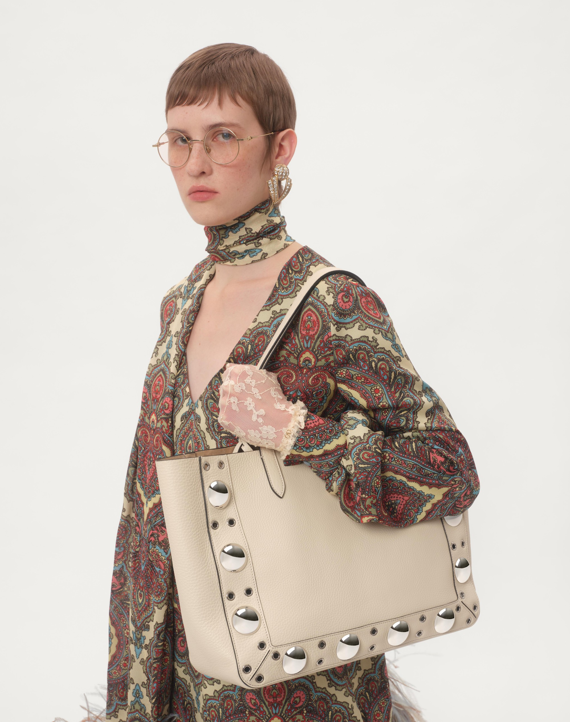 VALENTINO GARAVANI NELLCÔTE MEDIUM SHOPPING BAG IN GRAINY CALFSKIN - 7