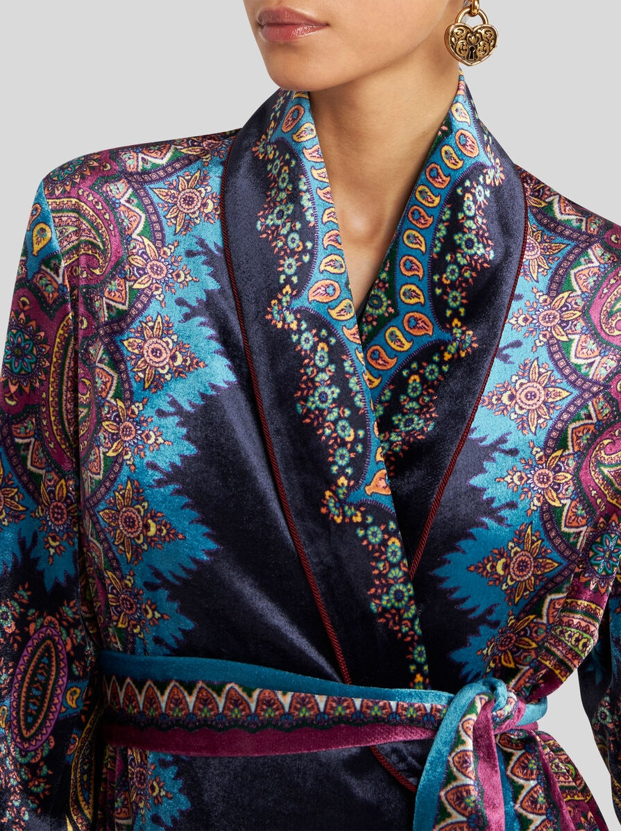 VELVET ROBE OVERCOAT WITH PLACED PRINT - 2