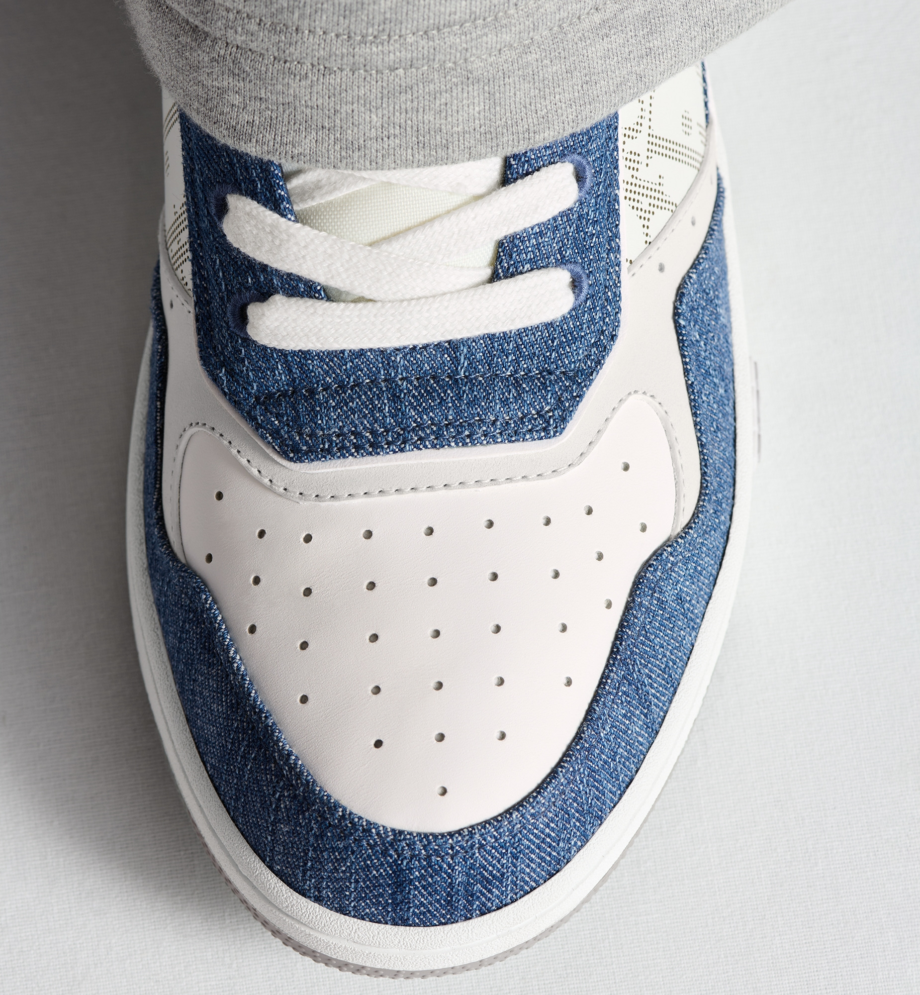 B27 Low-Top Sneaker - 4