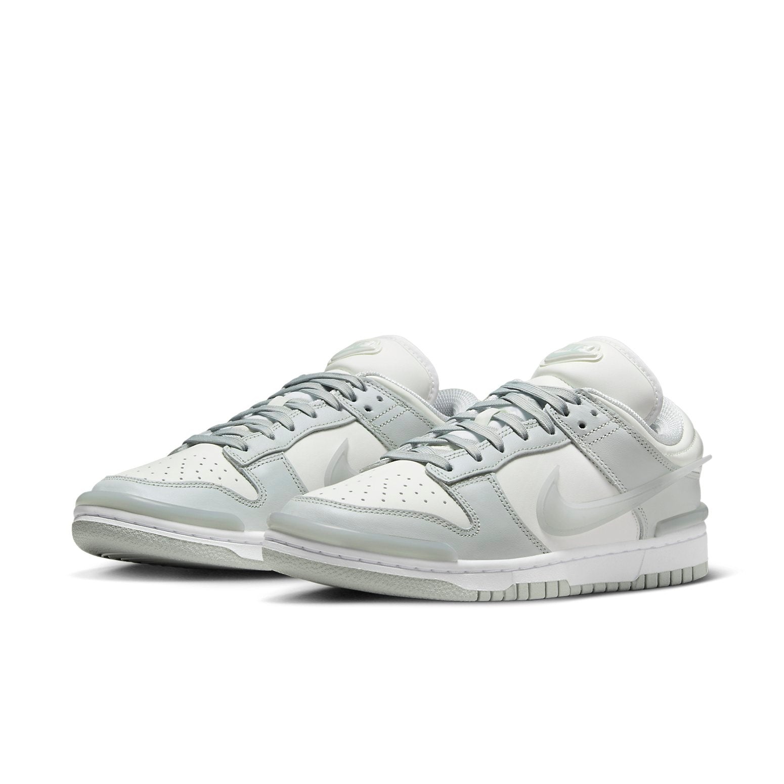 (WMNS) Nike Dunk Low Twist 'Light Silver' DZ2794-004 - 2