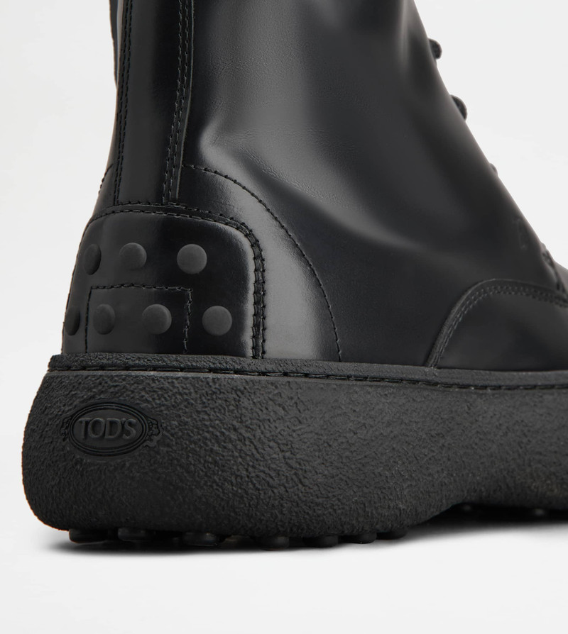 TOD'S W. G. LACE-UP BOOTS IN LEATHER - BLACK 5