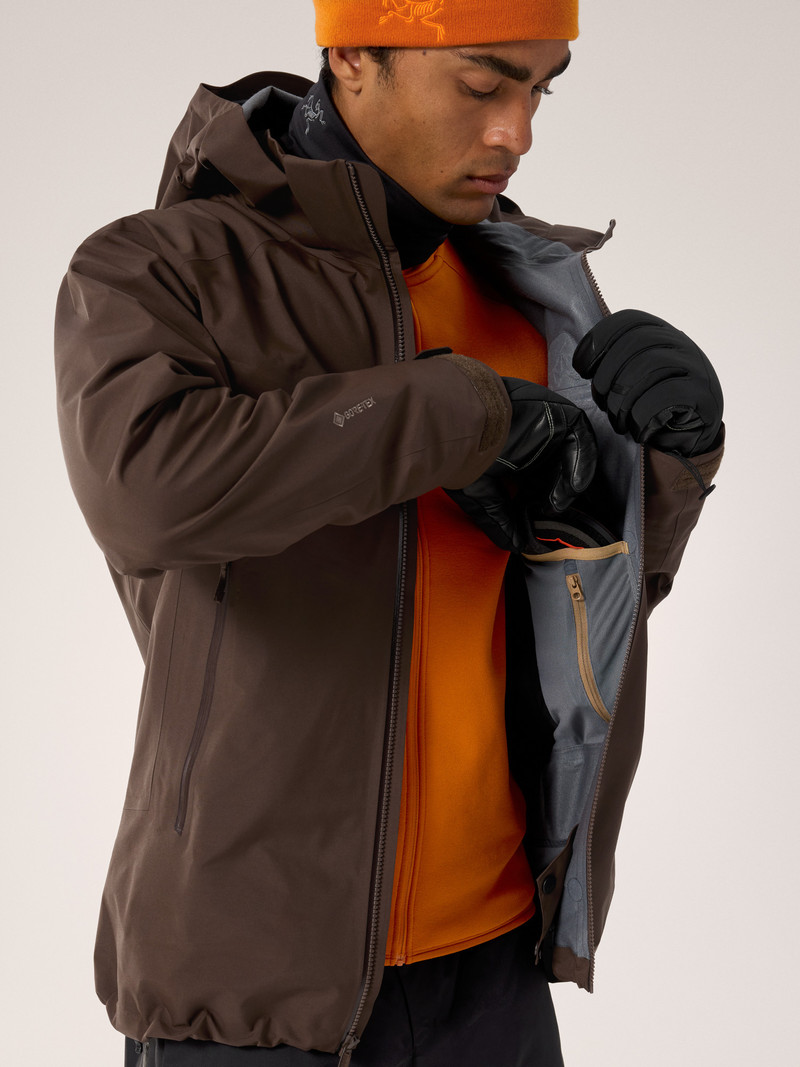 Macai Shell Jacket 10