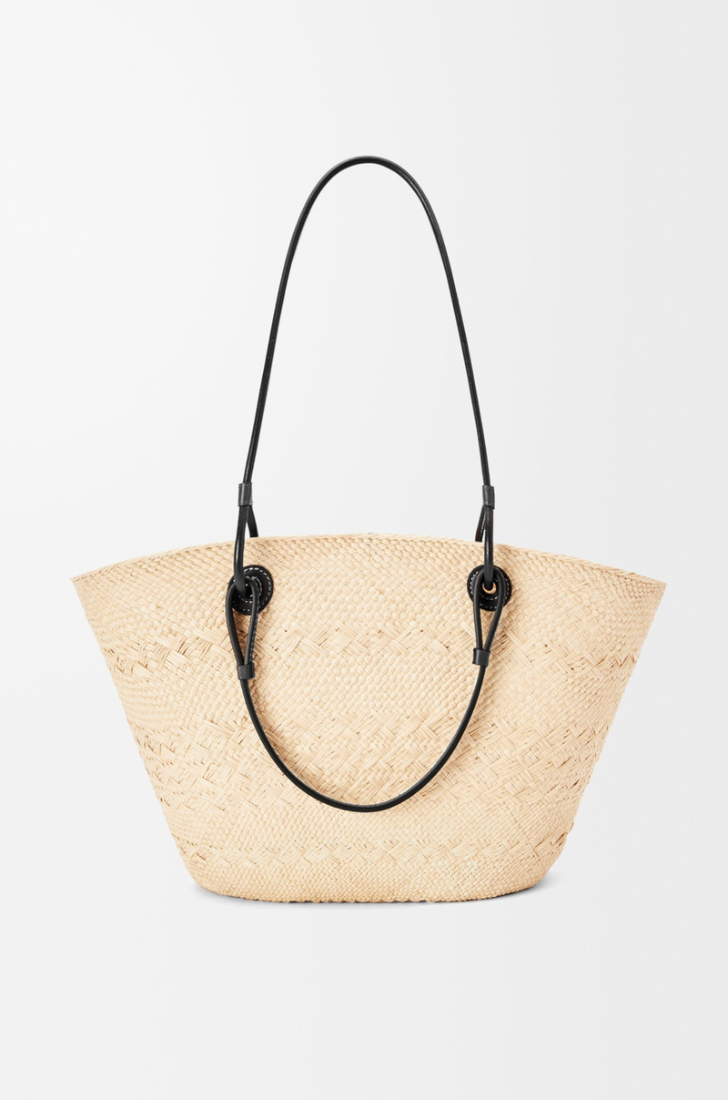 Anagram Basket bag in iraca palm and calfskin 4