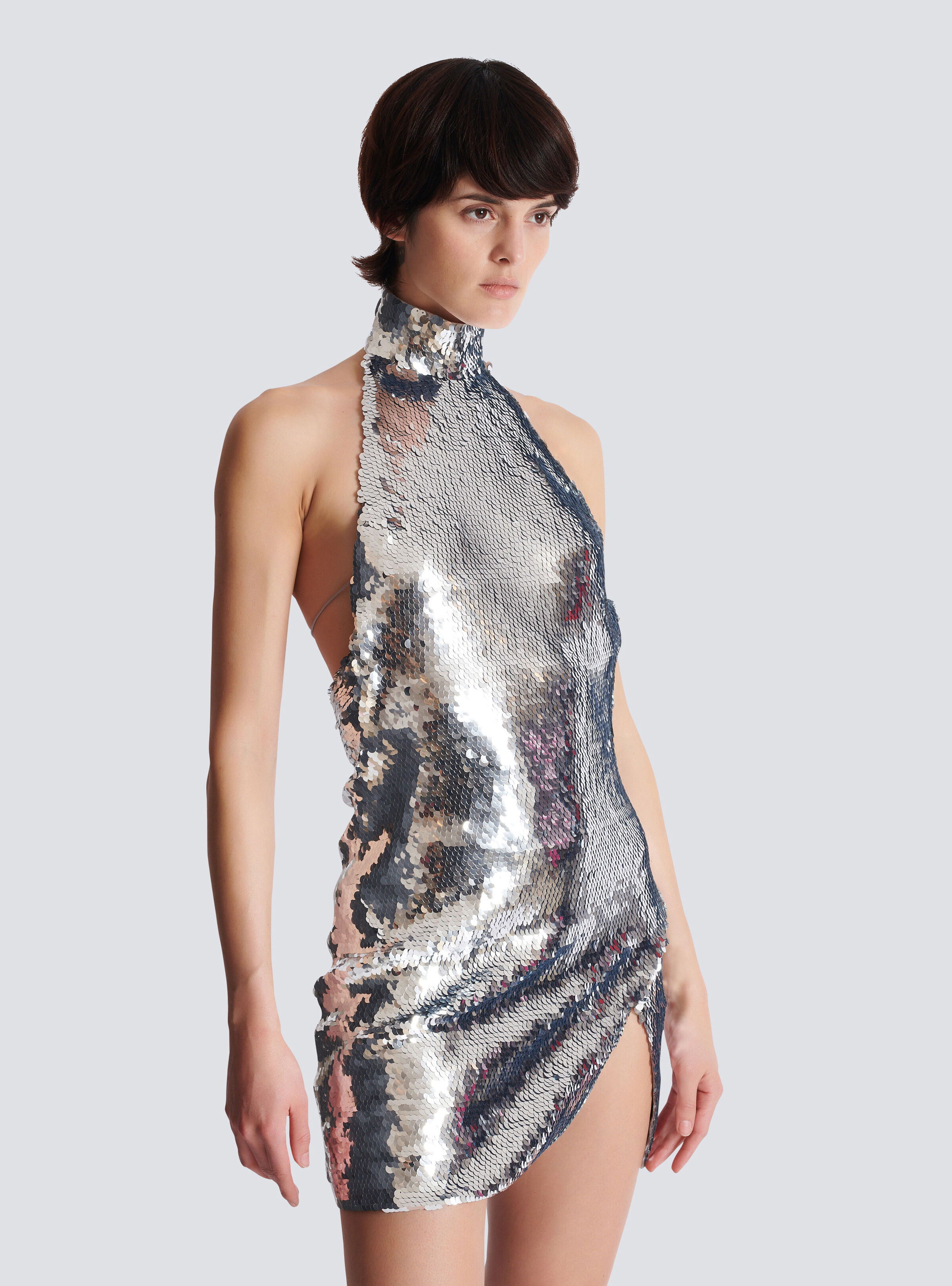 Short sequinned halterneck dress - 6