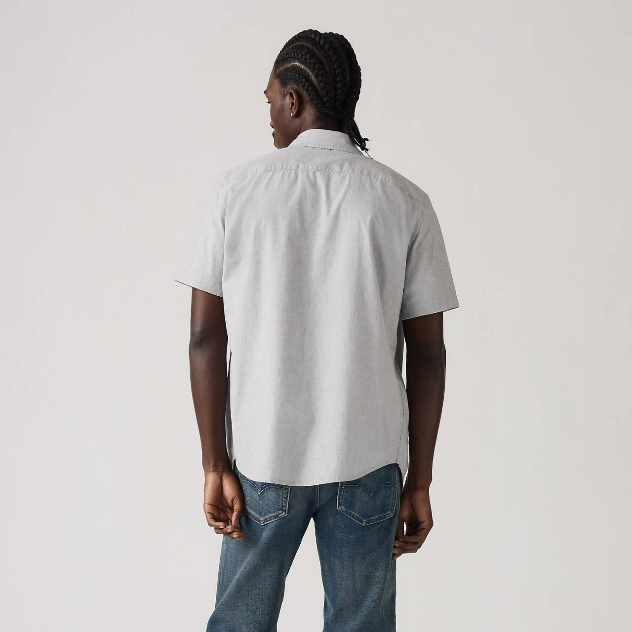 SHORT-SLEEVE CLASSIC STANDARD FIT SHIRT - 4
