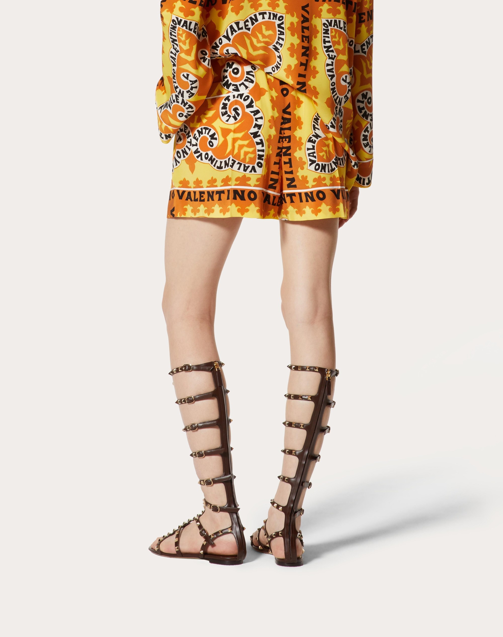 CREPE DE CHINE SHORTS WITH MINI BANDANA PRINT - 4