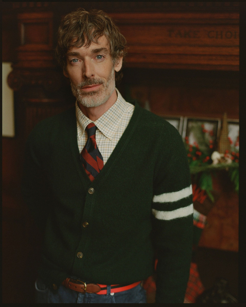 J. PRESS MADE-IN-SCOTLAND HANOVER GREEN SHAGGY DOG UNIVERSITY CARDIGAN outlook