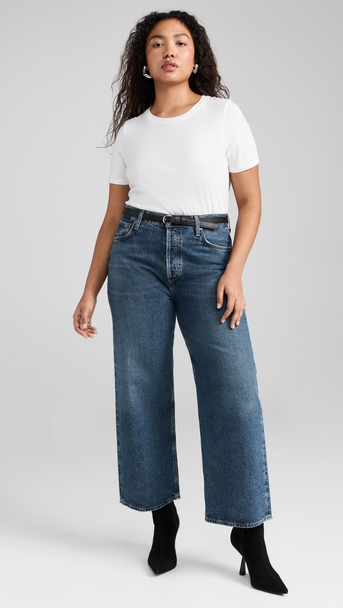 Ren: High Rise Wide Leg Jeans - 7
