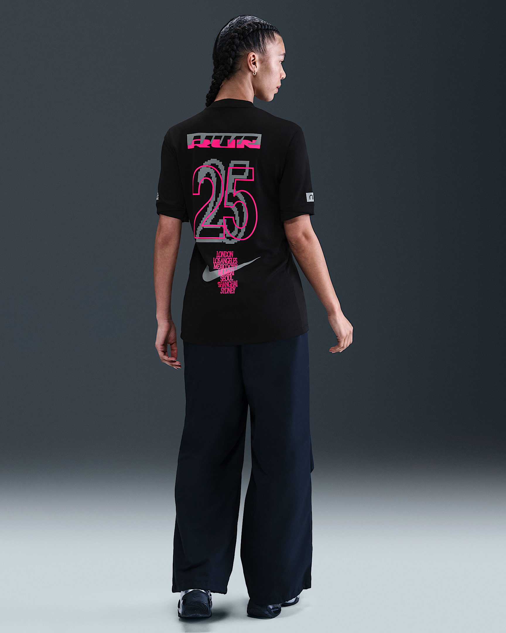 Nike Women's Dri-FIT Graphic Running Jersey - 5