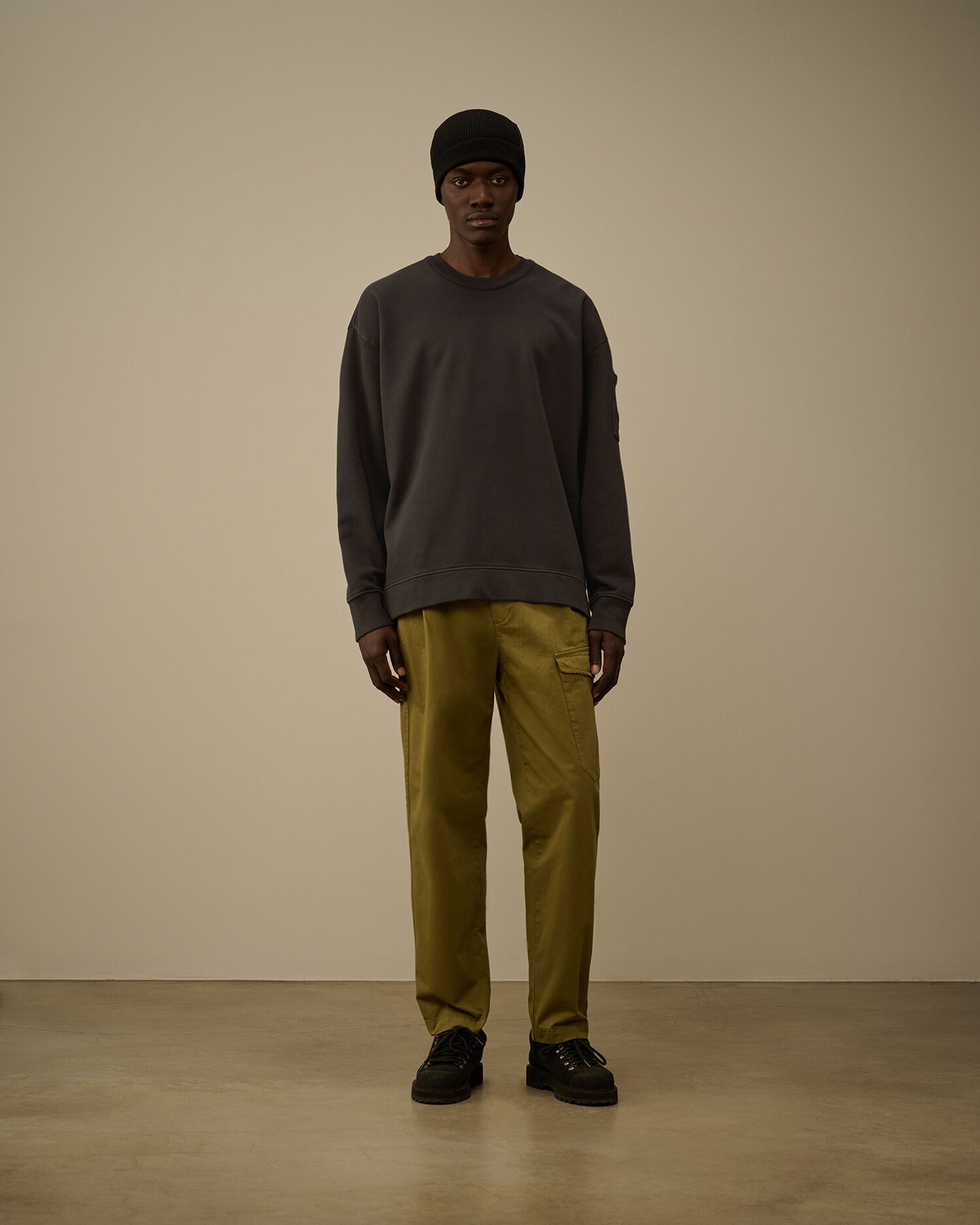 Brushed and Emerized Diagonal Fleece Boxy Crewneck Sweatshirt - 2