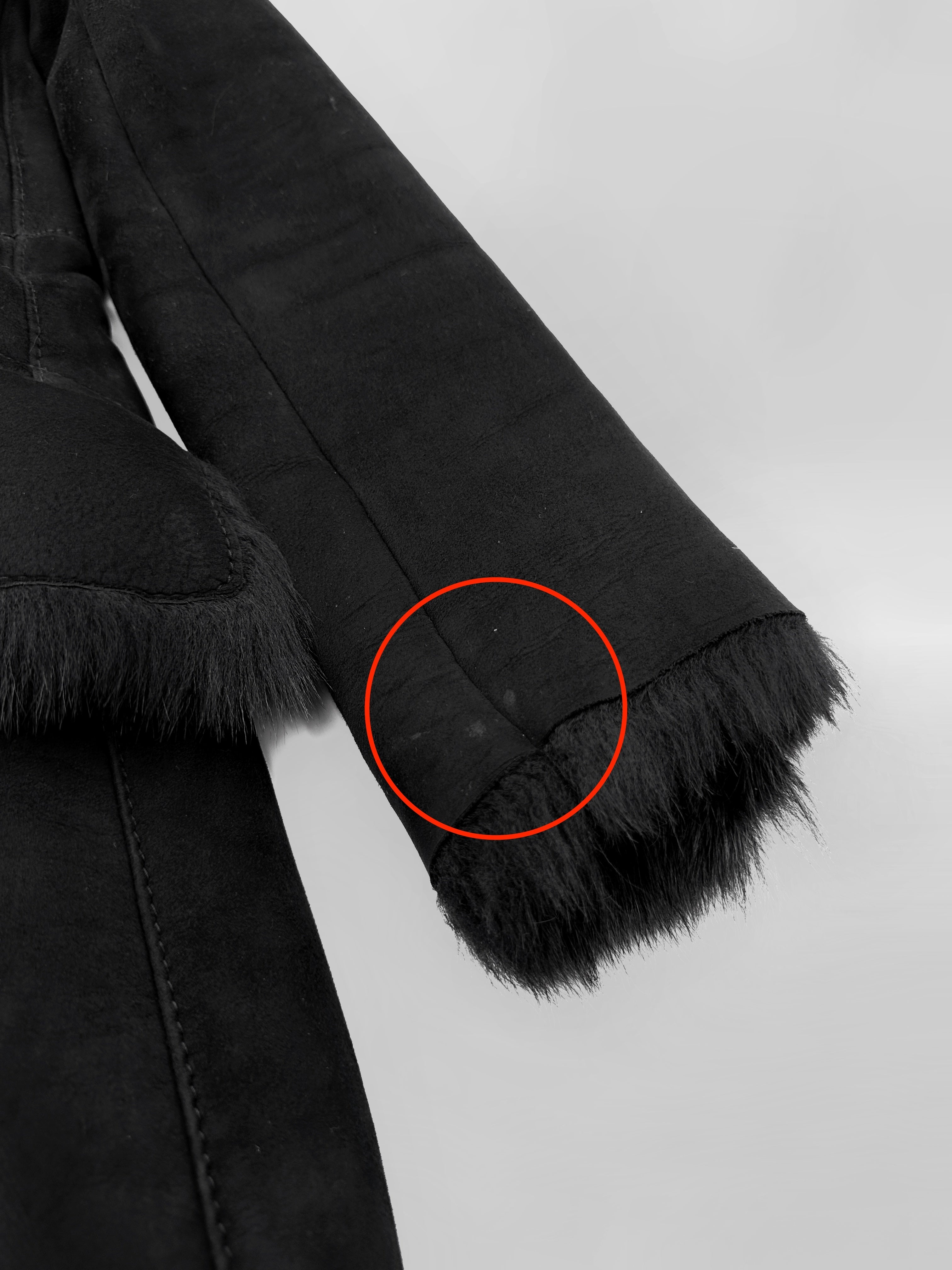 Gucci Fall 1996 Tom Ford Kate Moss Double-Breasted Long Shearling Coat 40 - 18