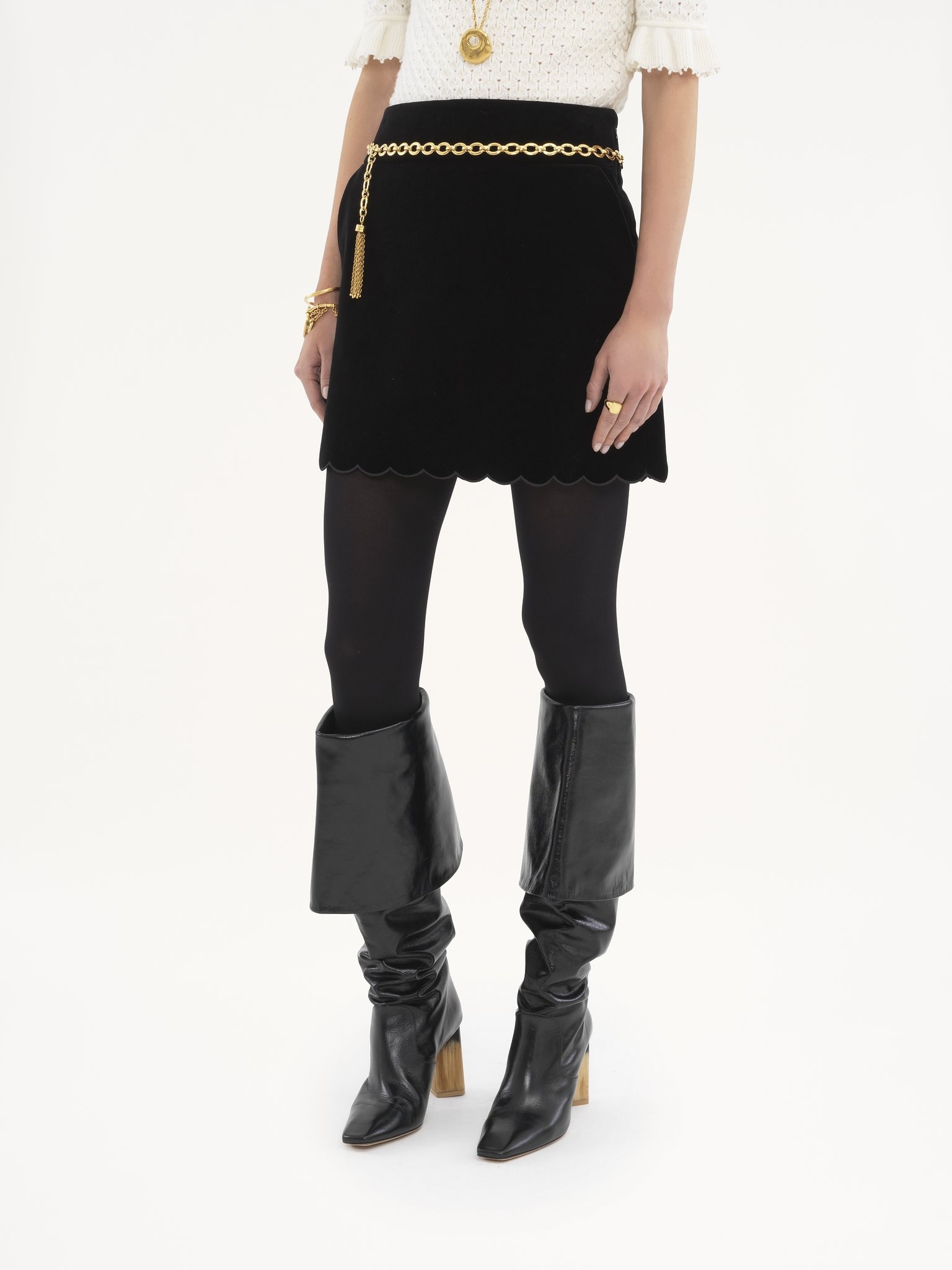 SCALLOPED MINI SKIRT IN VELVET - 4