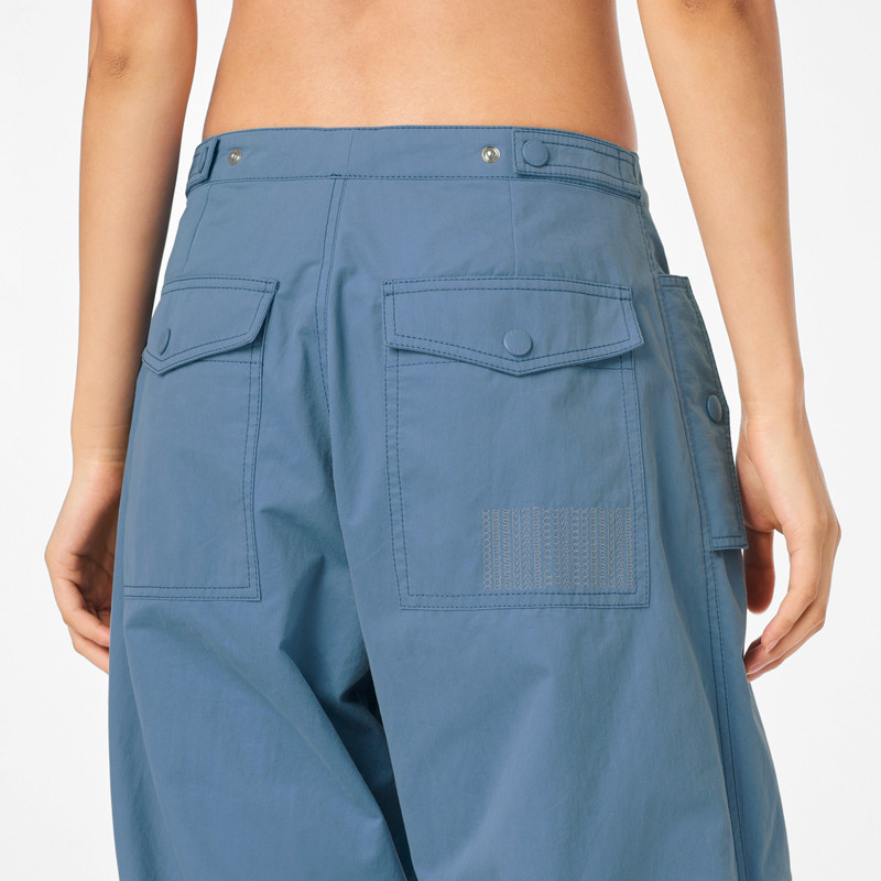 THE BAGGY DRAWSTRING PANT 8