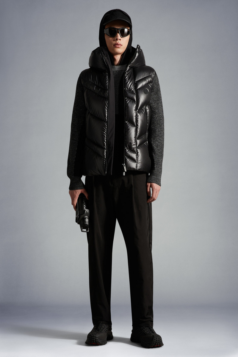 Moncler Guntur Down Vest outlook