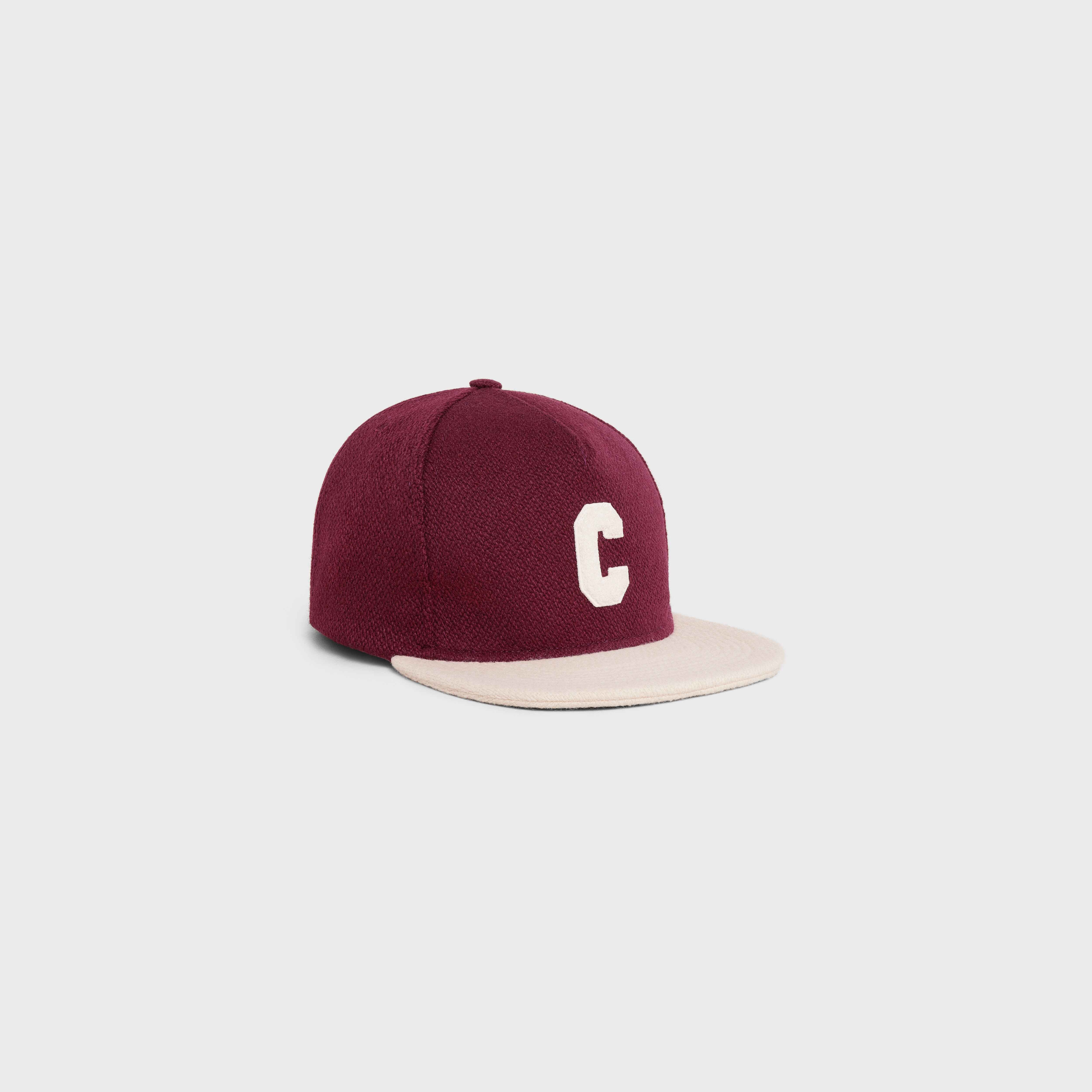 Initial cap in wool - 1