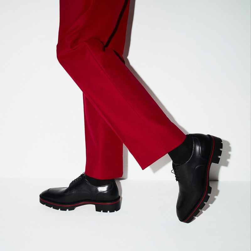 Christian Louboutin Davisol outlook