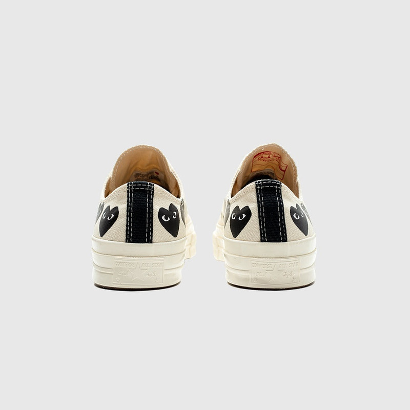Comme des Garçons PLAY CHUCK TAYLOR ALL-STAR '70 OX "MILK/BLACK MULTI HEART" outlook