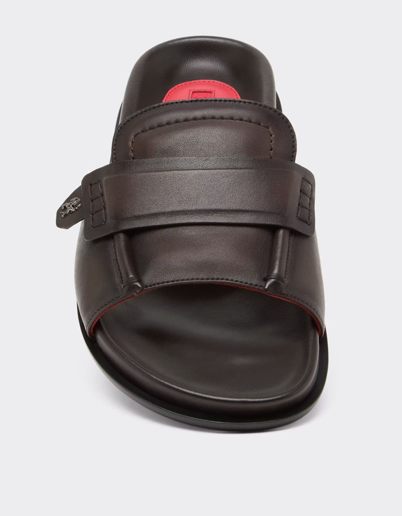 Leather Slider with Prancing Horse 3