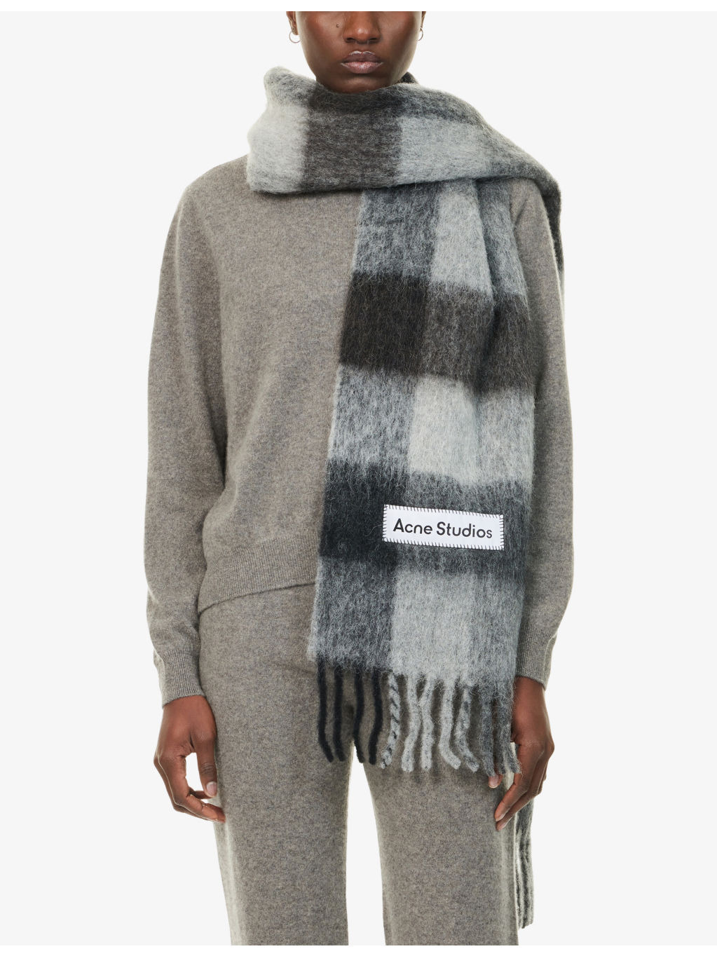 Checked Fringed Knitted Scarf - 2