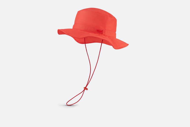 Dior Safari Hat outlook