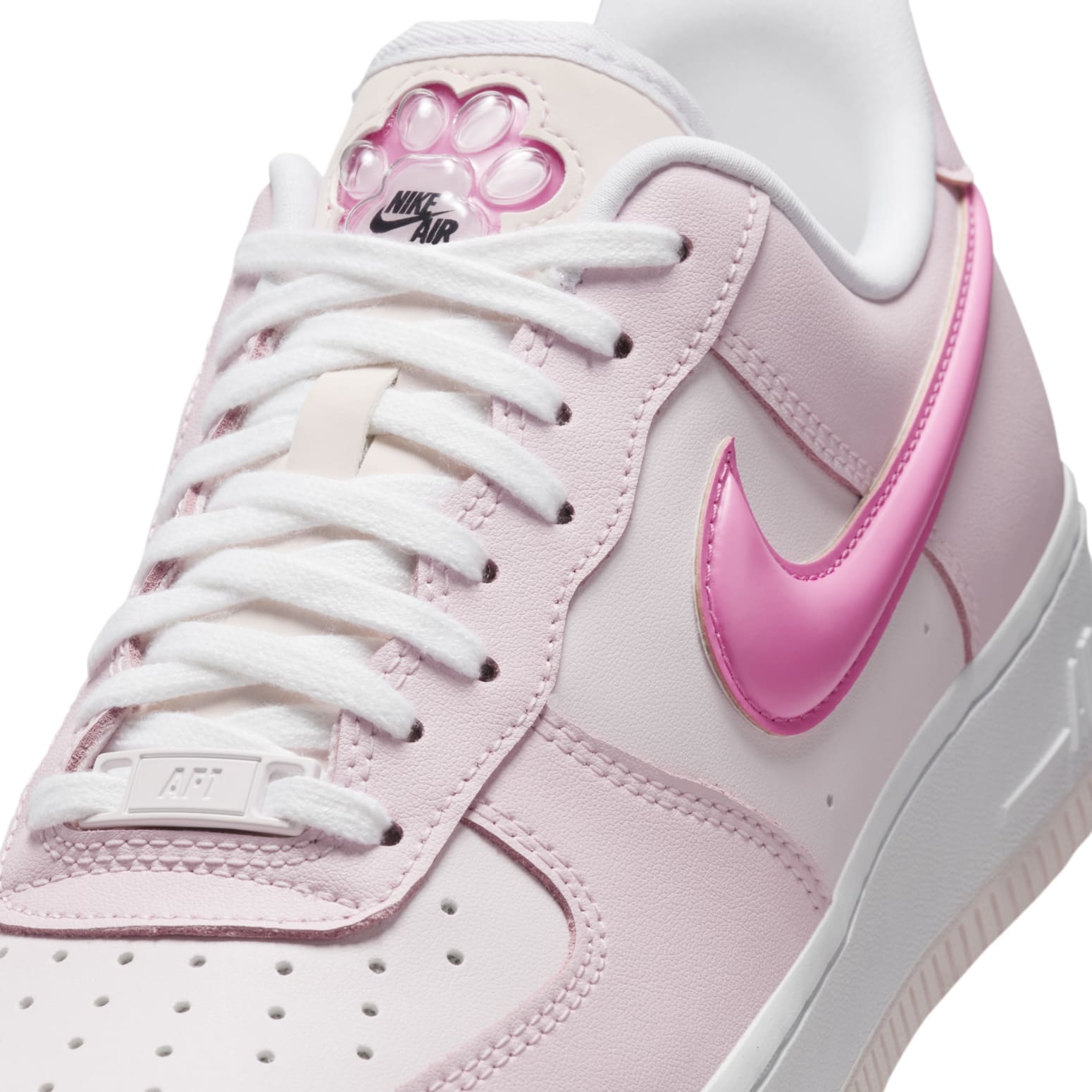 Nike (WMNS) Nike Air Force '07 LX 'Paw Print' HM3696-661