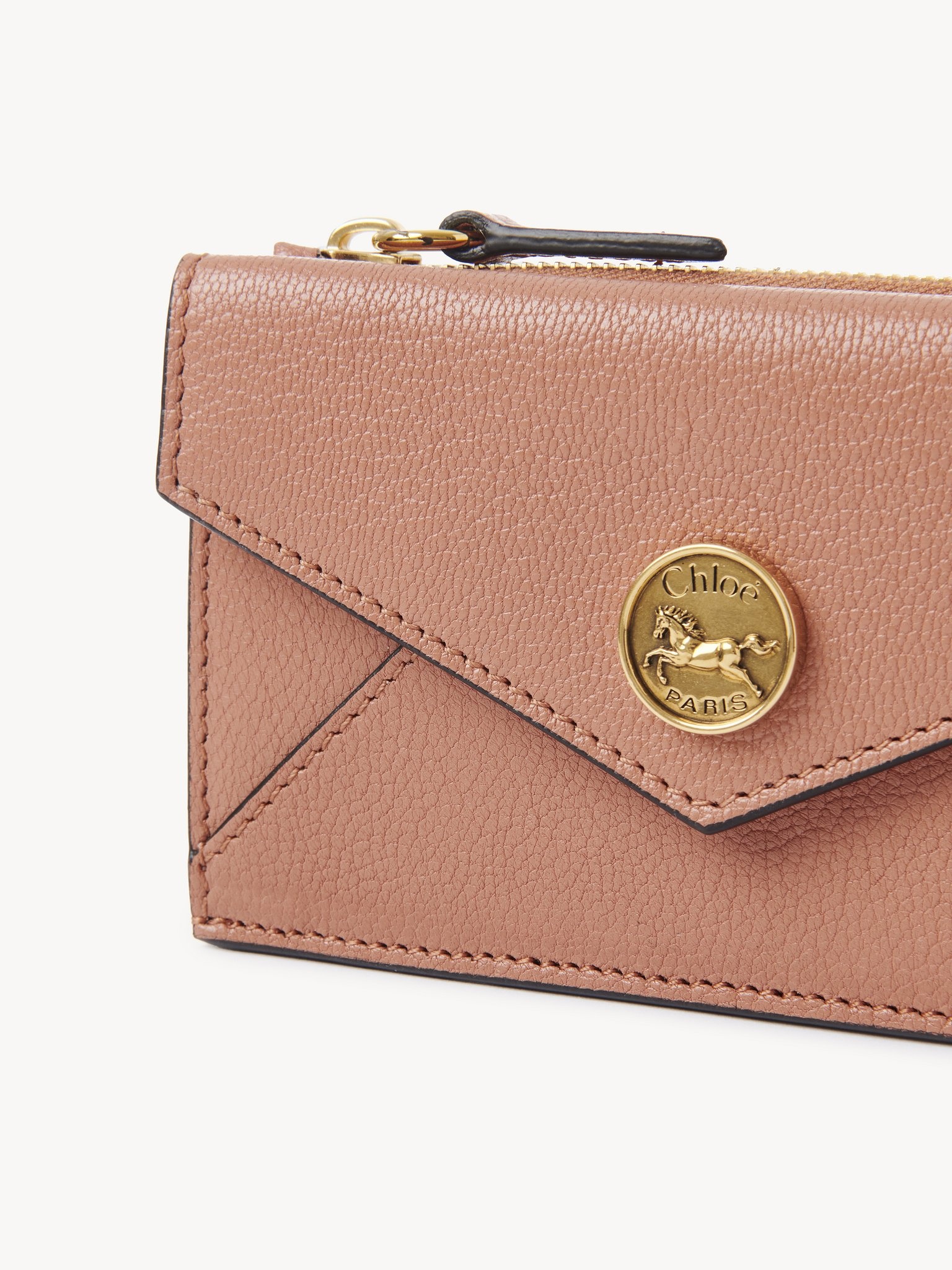 SMALL ENVELOPE PURSE WITH CARD SLOTS IN GRAINED LEATHER - 5
