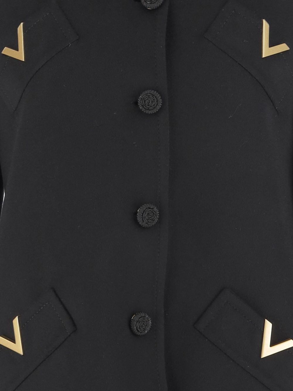 V-shaped gold-tone button coat - 3