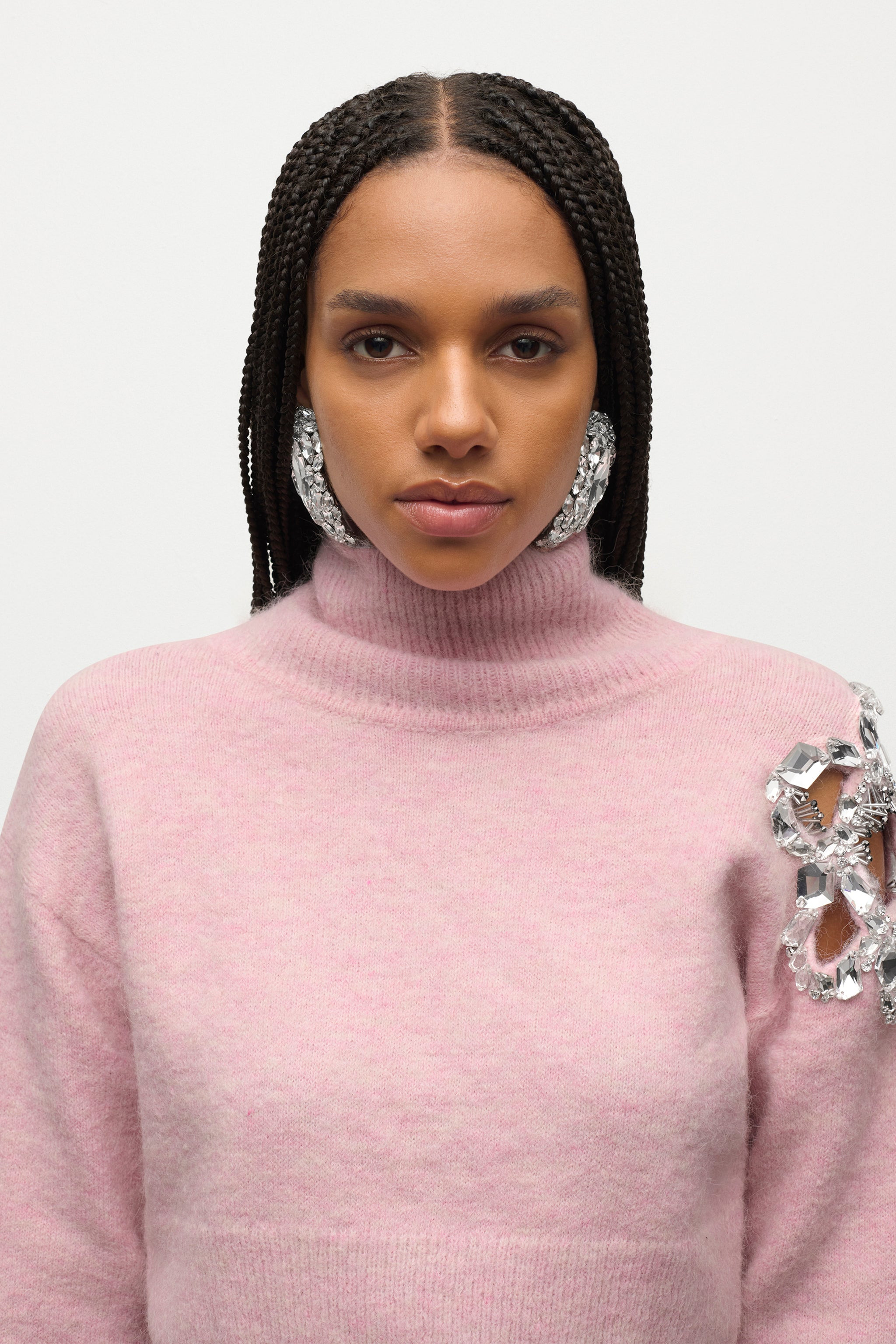 CRYSTAL CLUSTER FLOWER CROPPED TURTLENECK SWEATER - 5