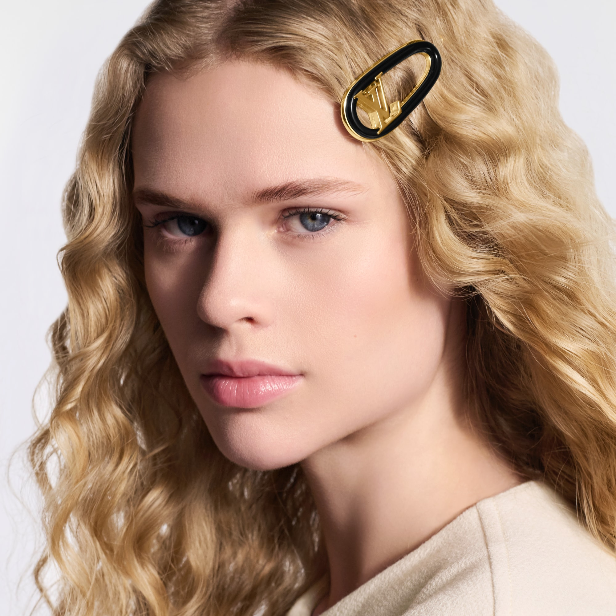 My LV Chain Hair Clip - 4