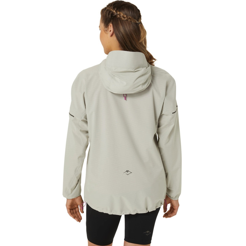 Asics WOMEN'S FUJITRAIL WATERPROOF JACKET outlook